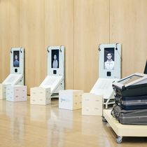 Bild von Youniworth Ausstellung