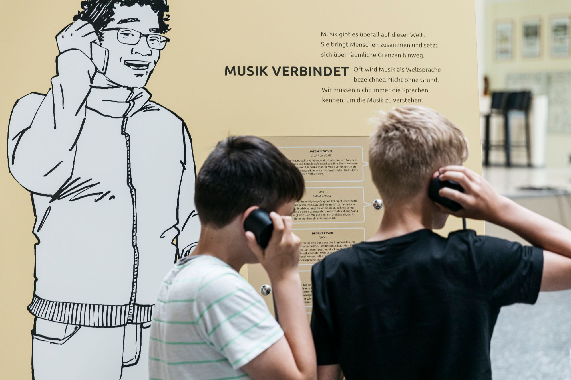 Bild von Youniworth Ausstellung